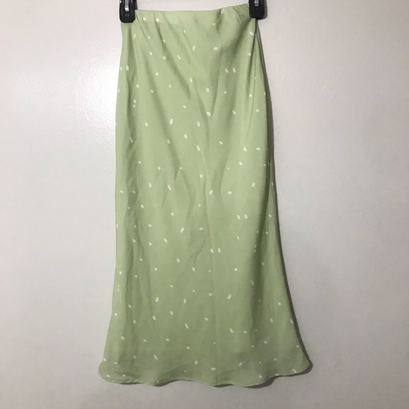 Princess Polly Slip y2k Style Dainty Feminine Mermaid Midi Skirt in Green Sz 0 - Picture 3 of 5